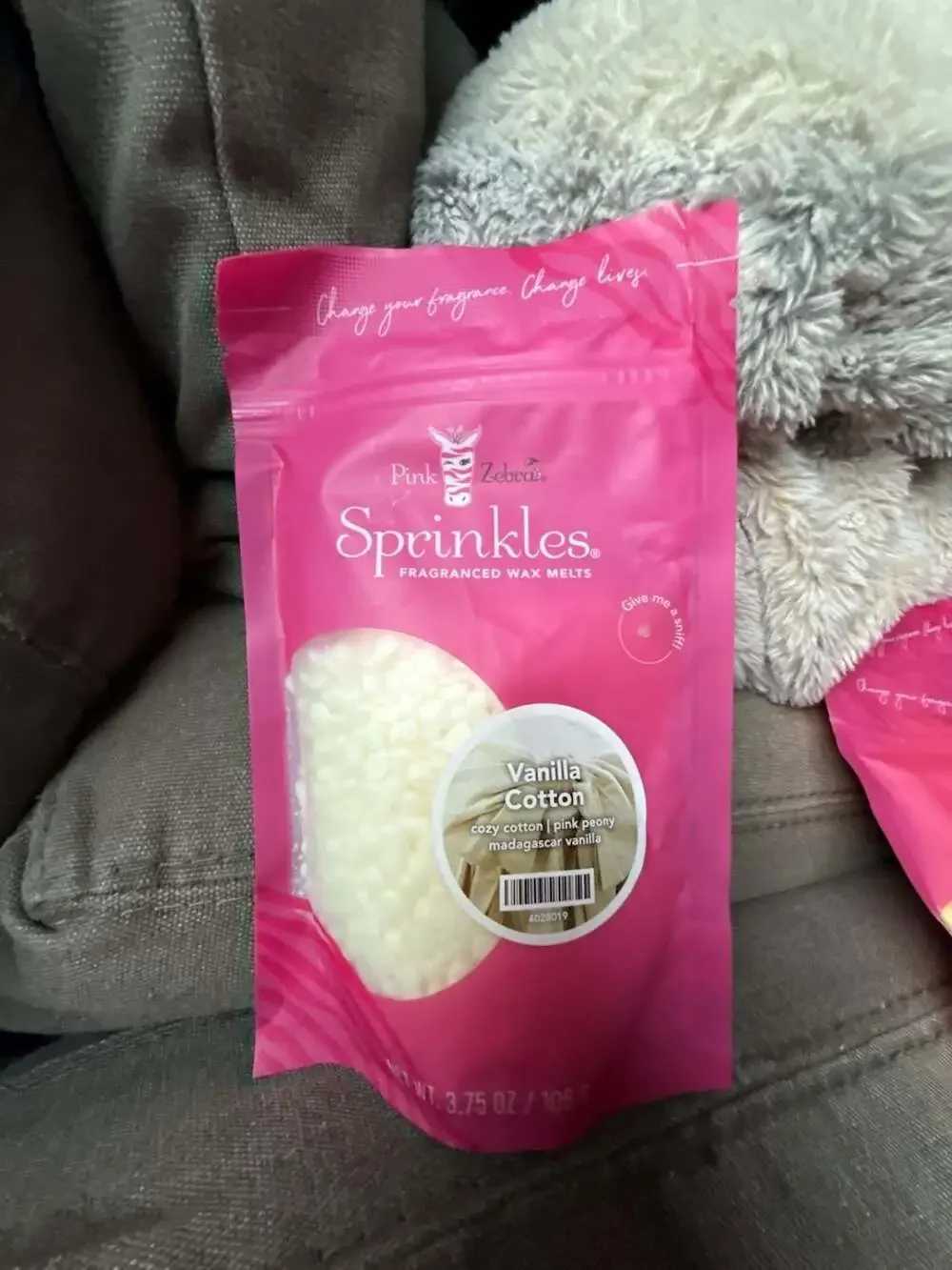 Pink Zebra Sprinkles Fragranced Wax Melts - Vanilla Cotton Scent (3.75 oz)
